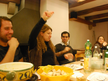 2010–02–08  📸<br> Fondue g'udenk!